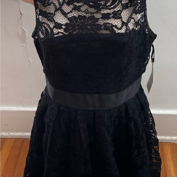 NWT BB Dakota black lace fit & flare lined mini dress, size 2 party boho wedding - Picture 5 of 14